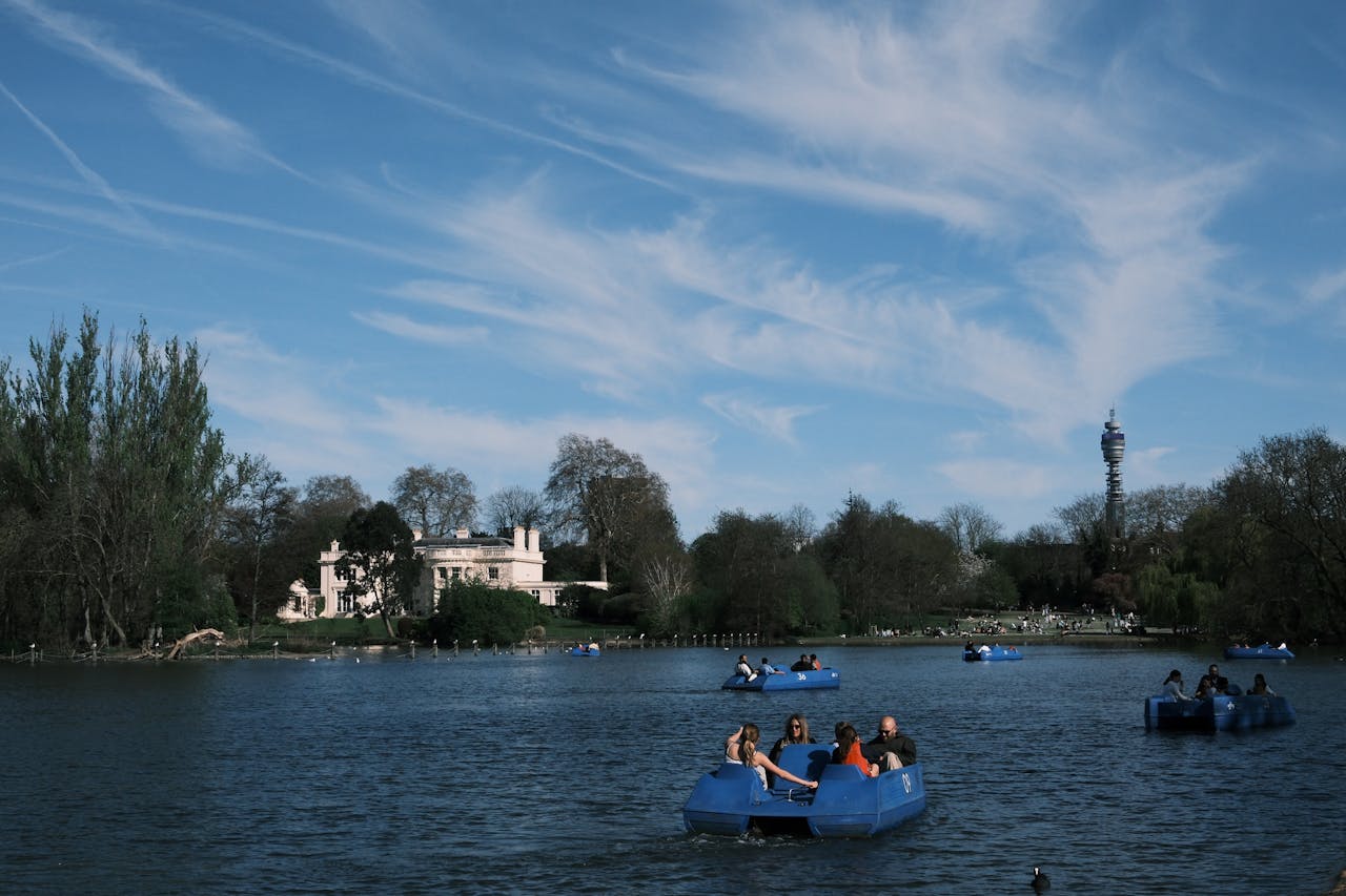 Summer Activities for Kids in Hyde Park London The Cumberland Blog Image 4