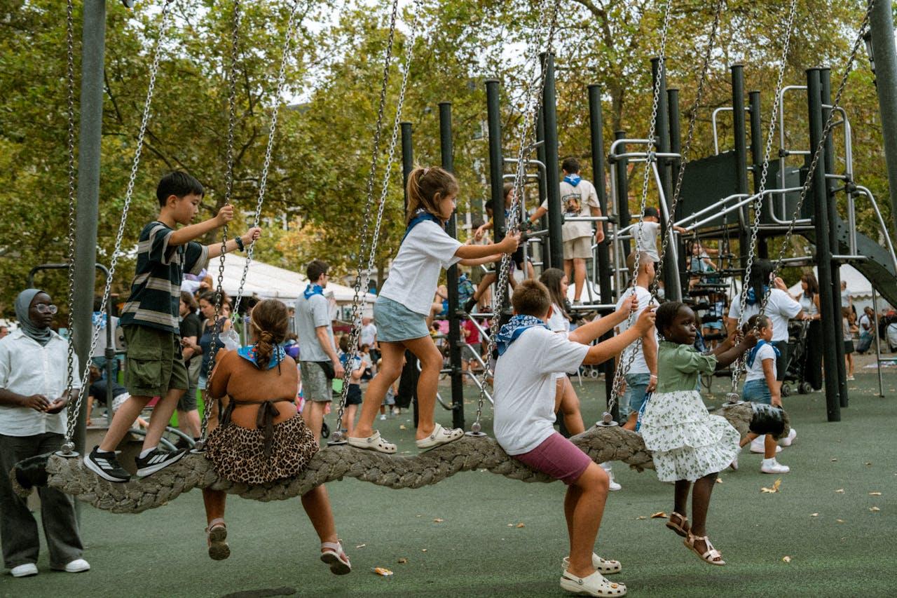 Summer Activities for Kids in Hyde Park London The Cumberland Blog Image 3